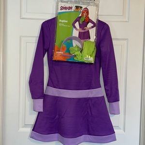 NWT Daphne Halloween costume